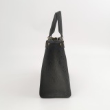 Louis Vuitton(LV) OnTheGo Tote Monogram Empreinte Giant PM — thumbnail 4