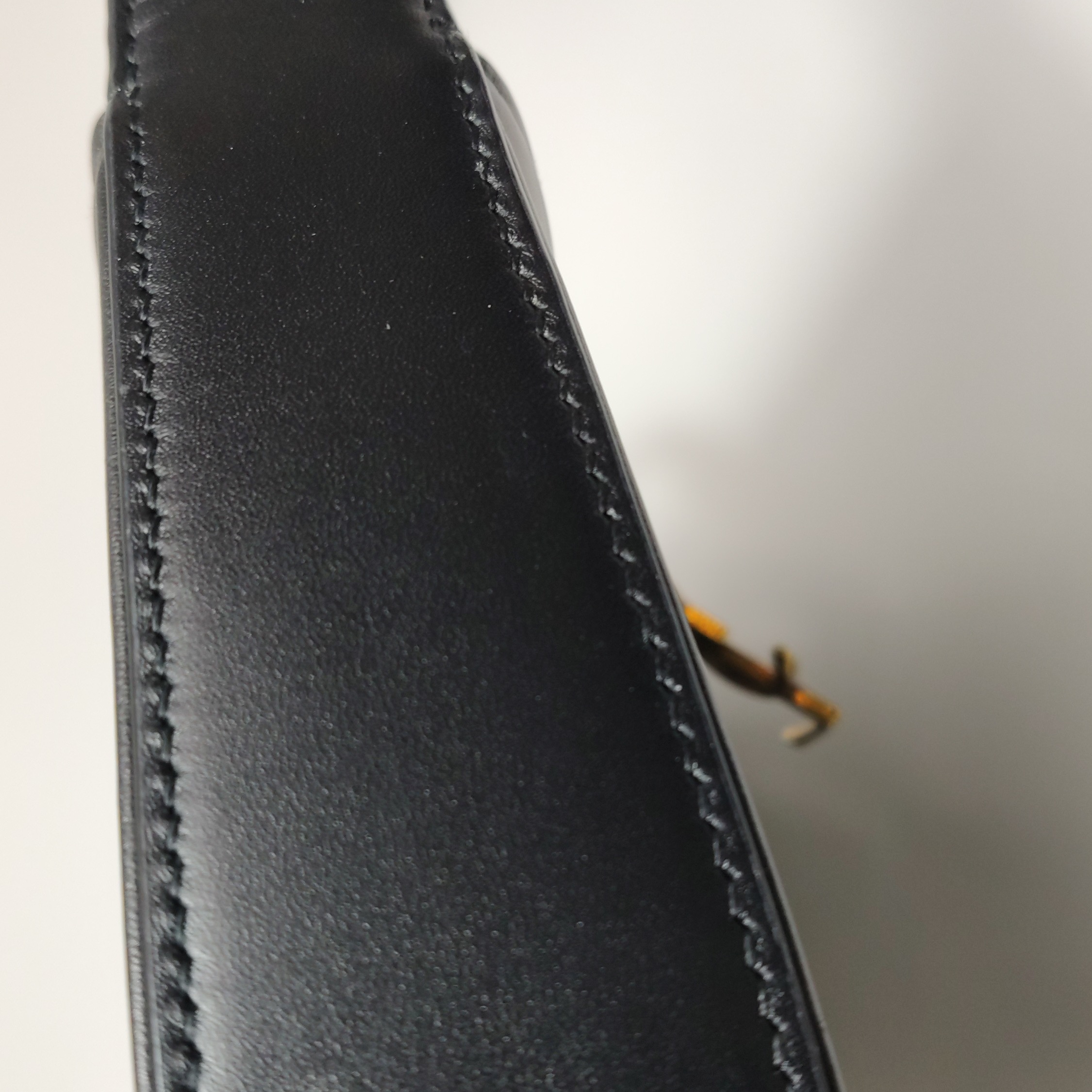 Saint Laurent(YSL) Le 5 a 7 Hobo Leather Mini — photo 13 of 17
