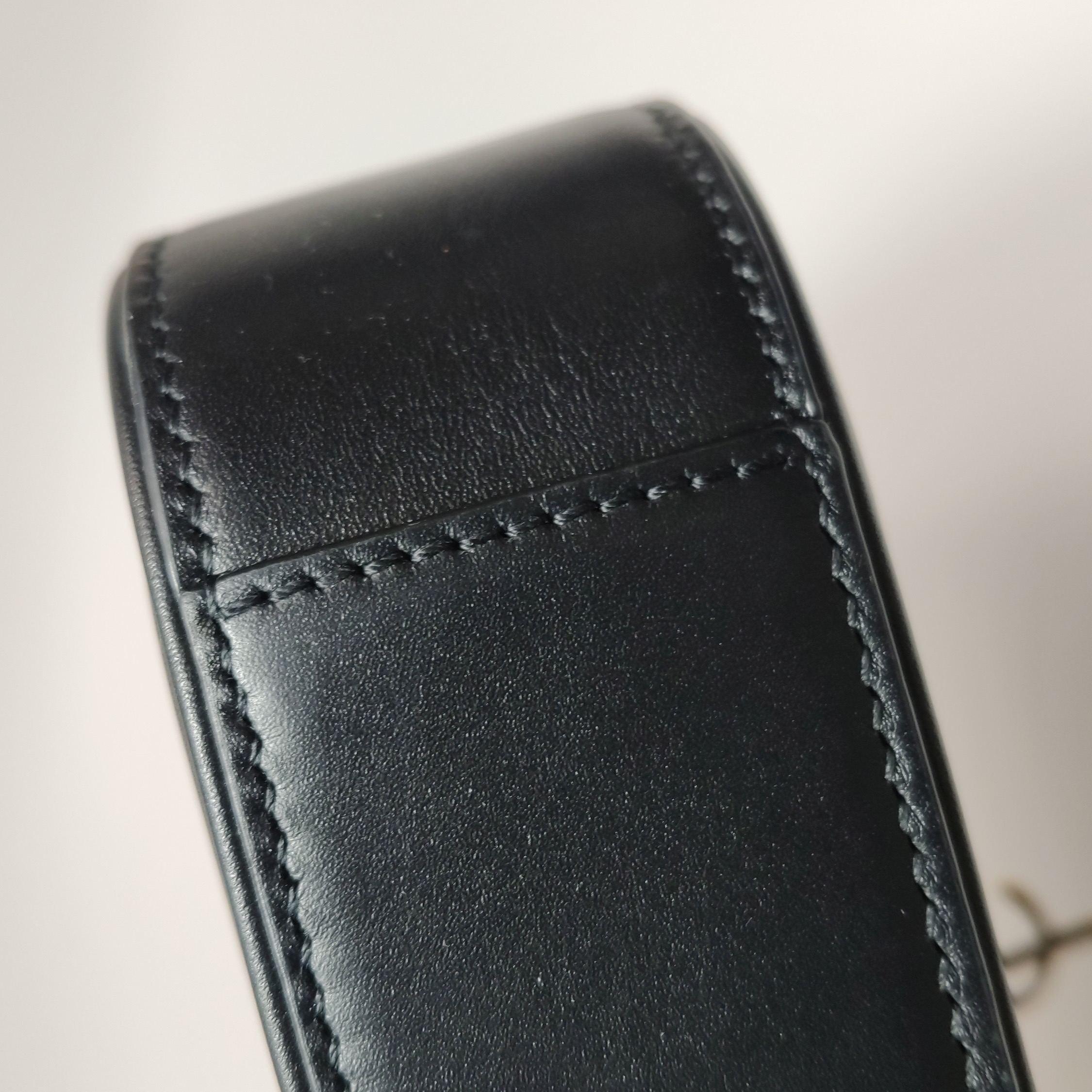 Saint Laurent(YSL) Le 5 a 7 Hobo Leather Mini — photo 15 of 17