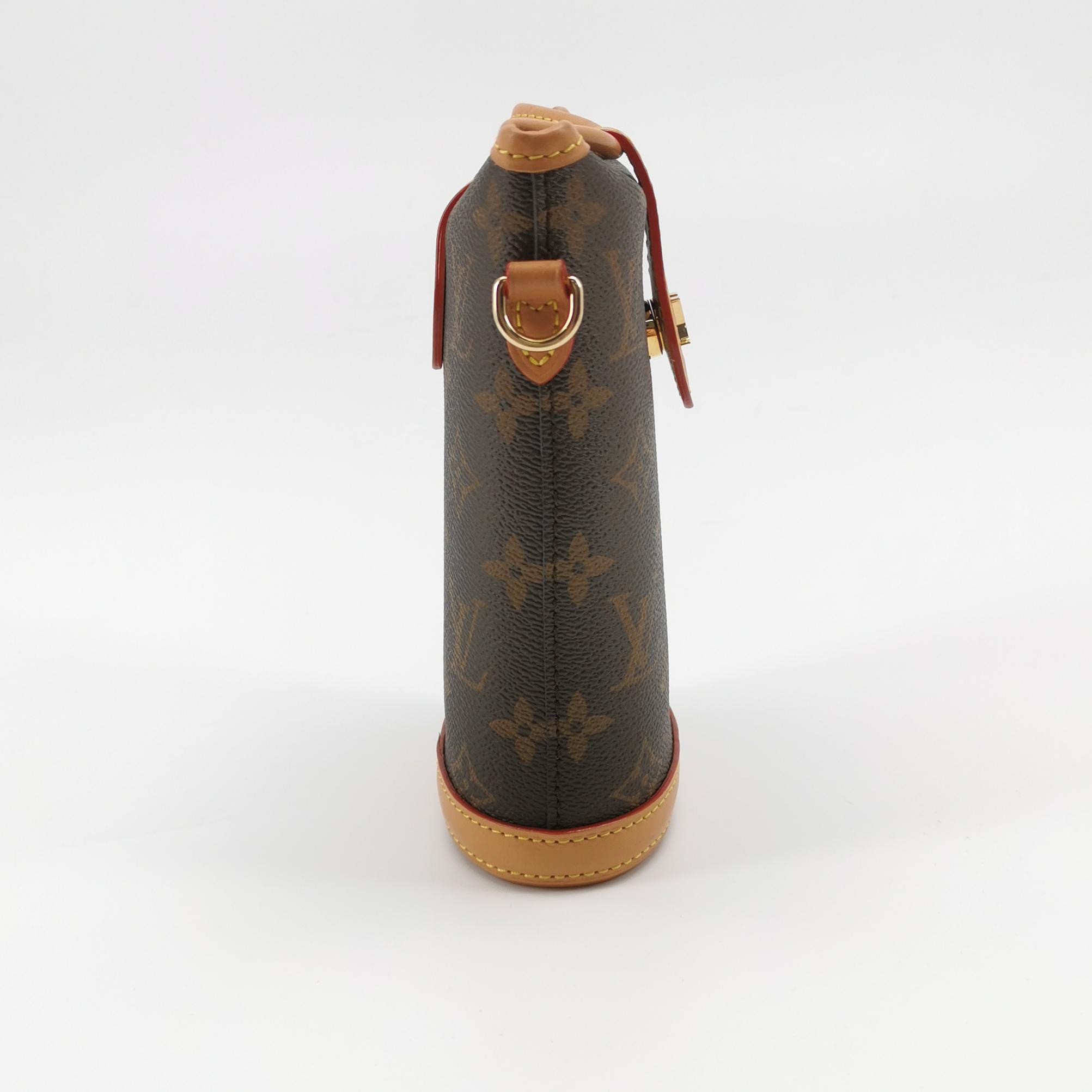 Louis Vuitton(LV) Fold Me Pouch Monogram Canvas — photo 5 of 16
