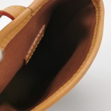 Louis Vuitton(LV) Fold Me Pouch Monogram Canvas — thumbnail 7