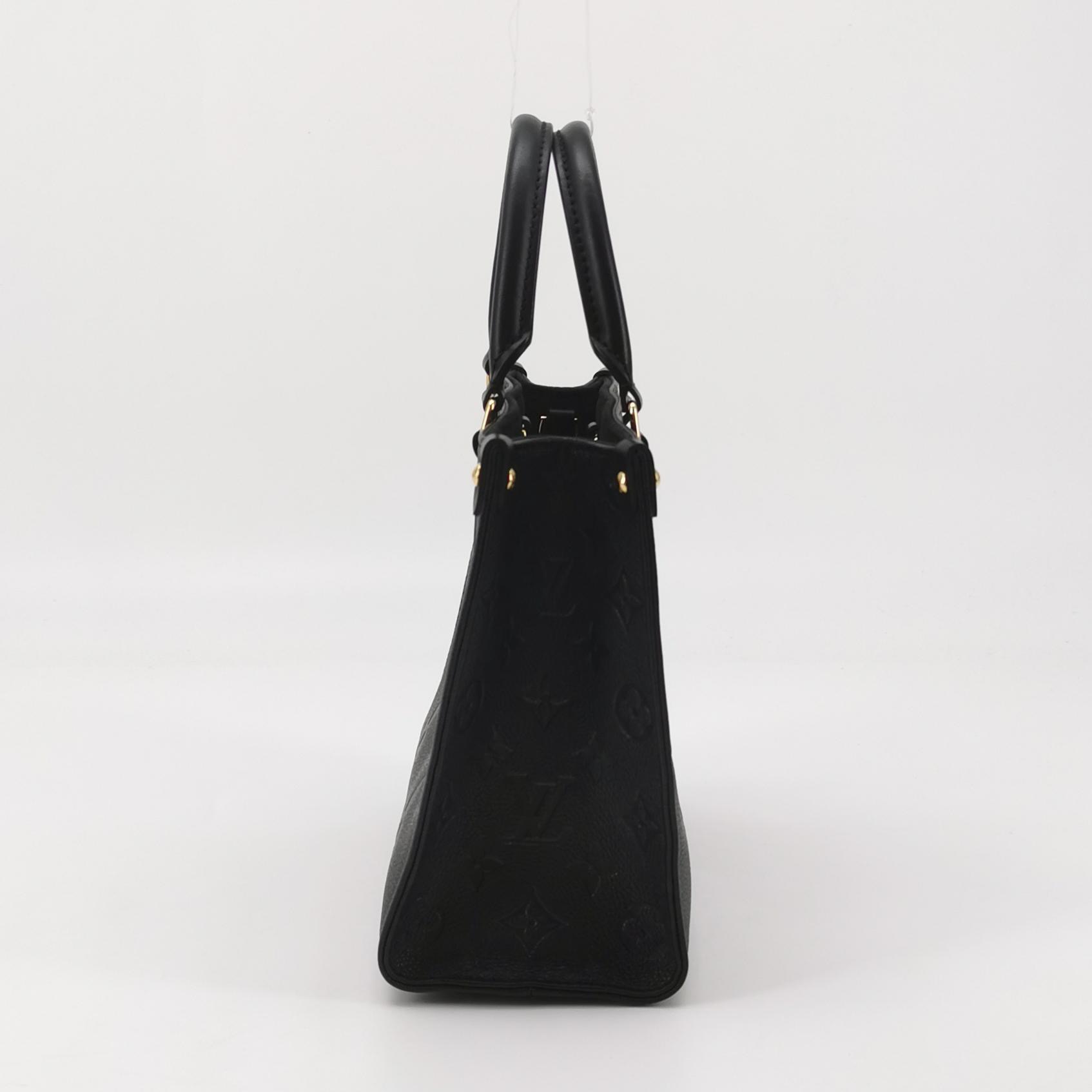 Louis Vuitton(LV) OnTheGo Tote Monogram Empreinte Giant PM — photo 4 of 14