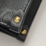 Louis Vuitton(LV) OnTheGo Tote Monogram Empreinte Giant PM — thumbnail 9