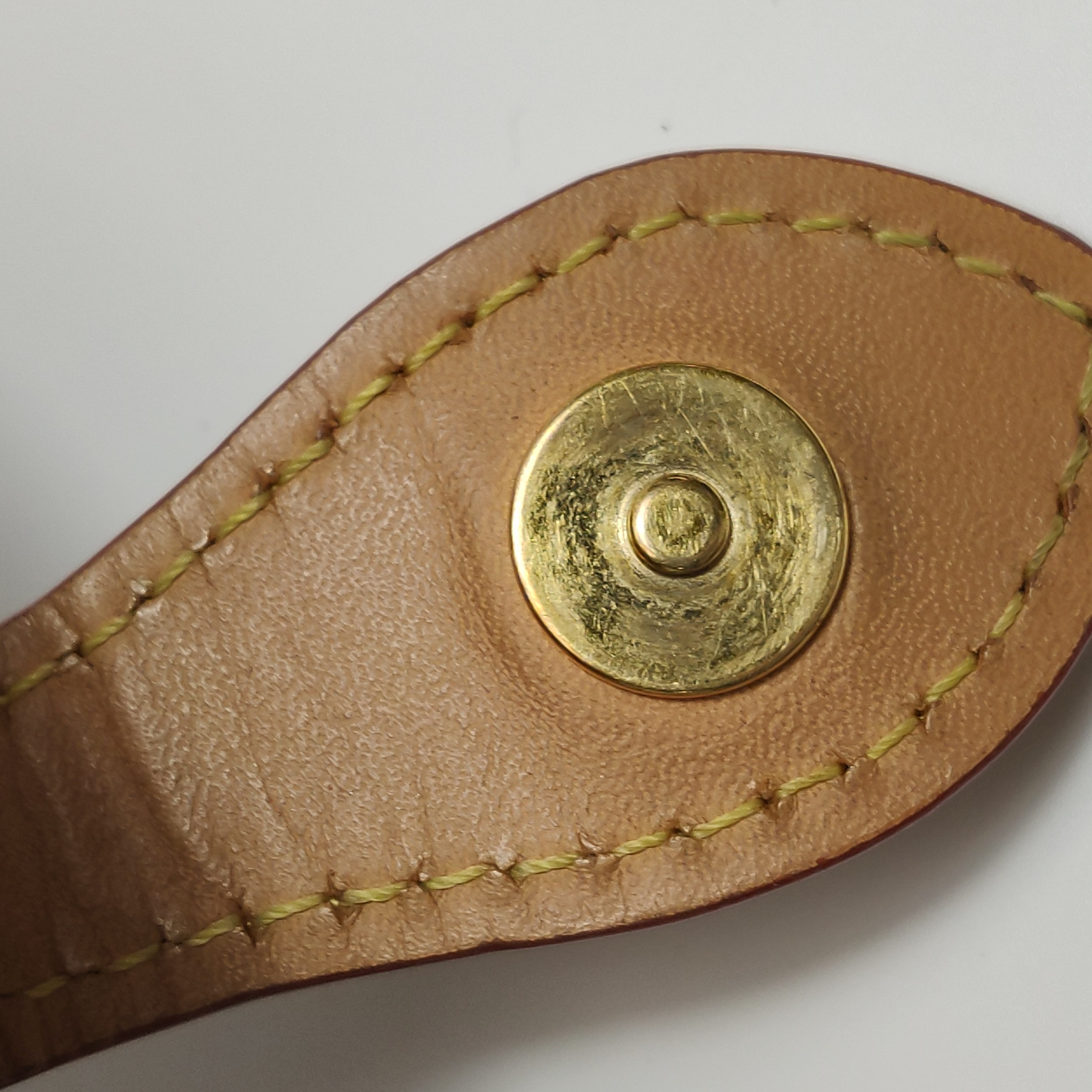Louis Vuitton(LV) Fold Me Pouch Monogram Canvas — photo 18 of 18