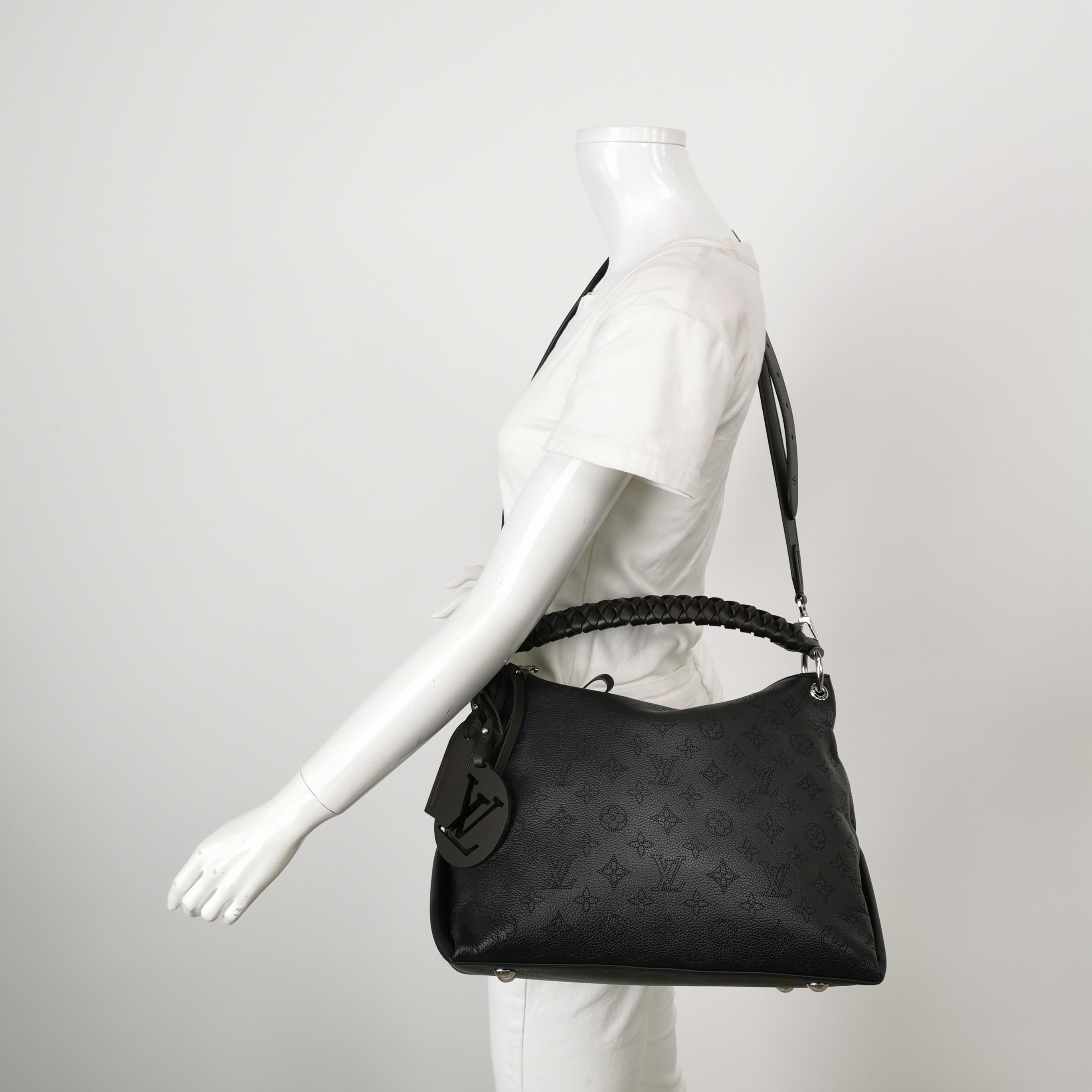 Louis Vuitton(LV) Braided Handle Beaubourg Hobo Mahina Leather MM — alternate view