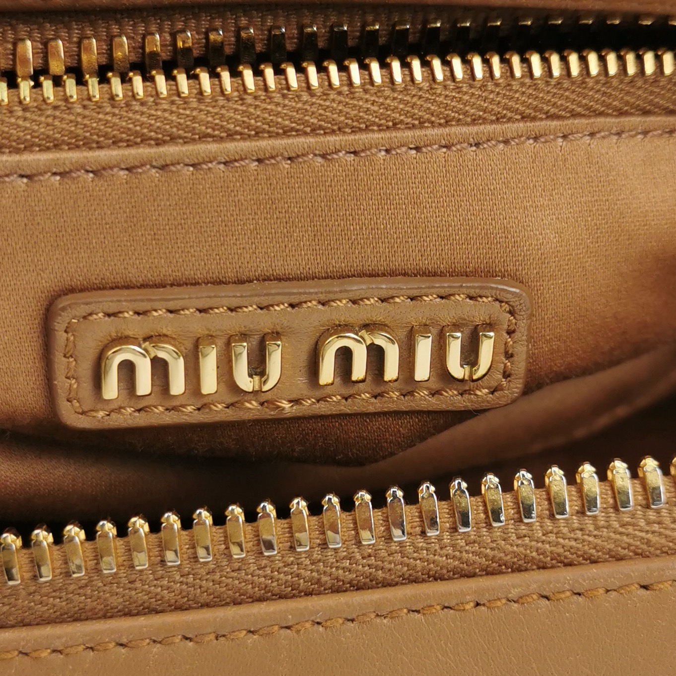 Miu Miu Arcadie Top Handle Bag Matelasse Leather Large — photo 8 of 25