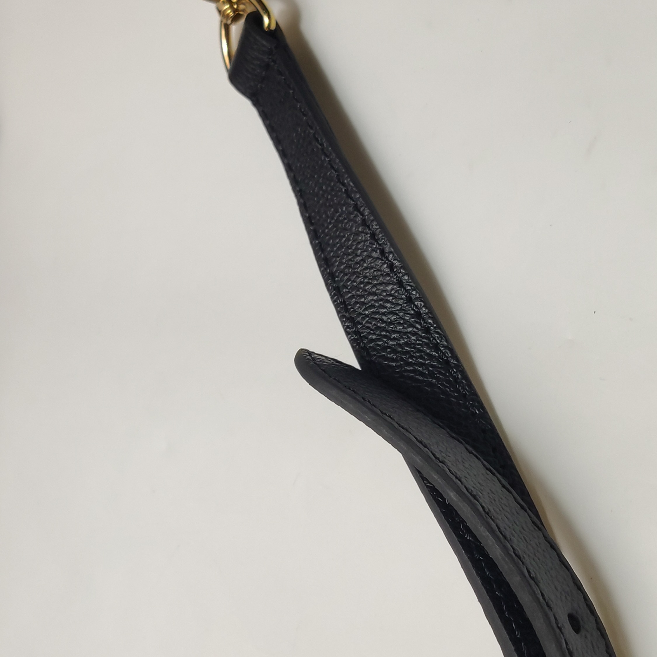 Louis Vuitton(LV) OnTheGo Tote Monogram Empreinte Giant PM — photo 14 of 14