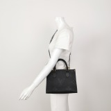 Louis Vuitton(LV) OnTheGo Tote Monogram Empreinte Giant PM — thumbnail 2