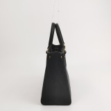 Louis Vuitton(LV) OnTheGo Tote Monogram Empreinte Giant PM — thumbnail 5