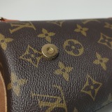 Louis Vuitton(LV) Fold Me Pouch Monogram Canvas — thumbnail 14