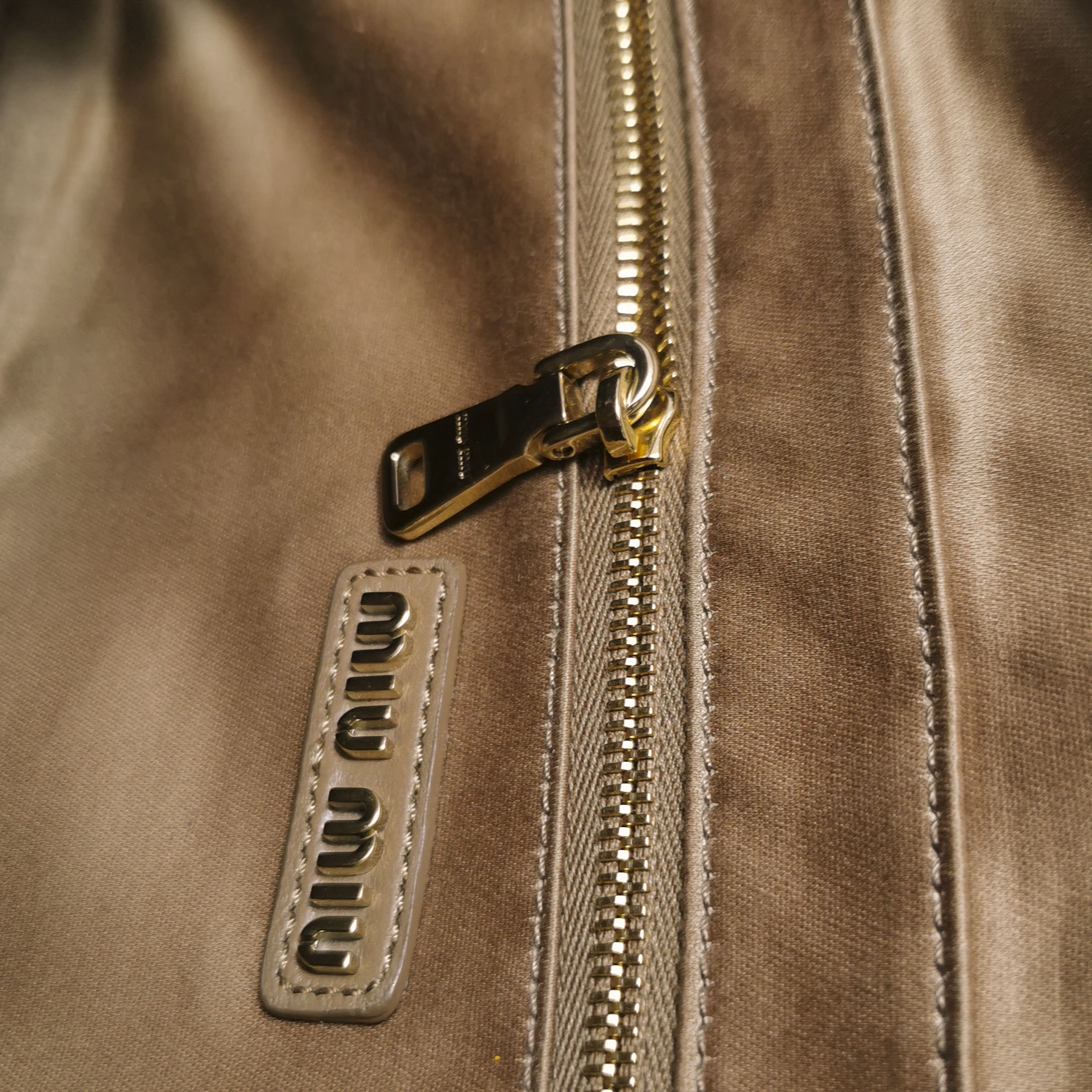 Miu Miu Arcadie Top Handle Bag Matelasse Leather Large — photo 9 of 25