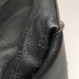 Louis Vuitton(LV) Braided Handle Beaubourg Hobo Mahina Leather MM — thumbnail 10