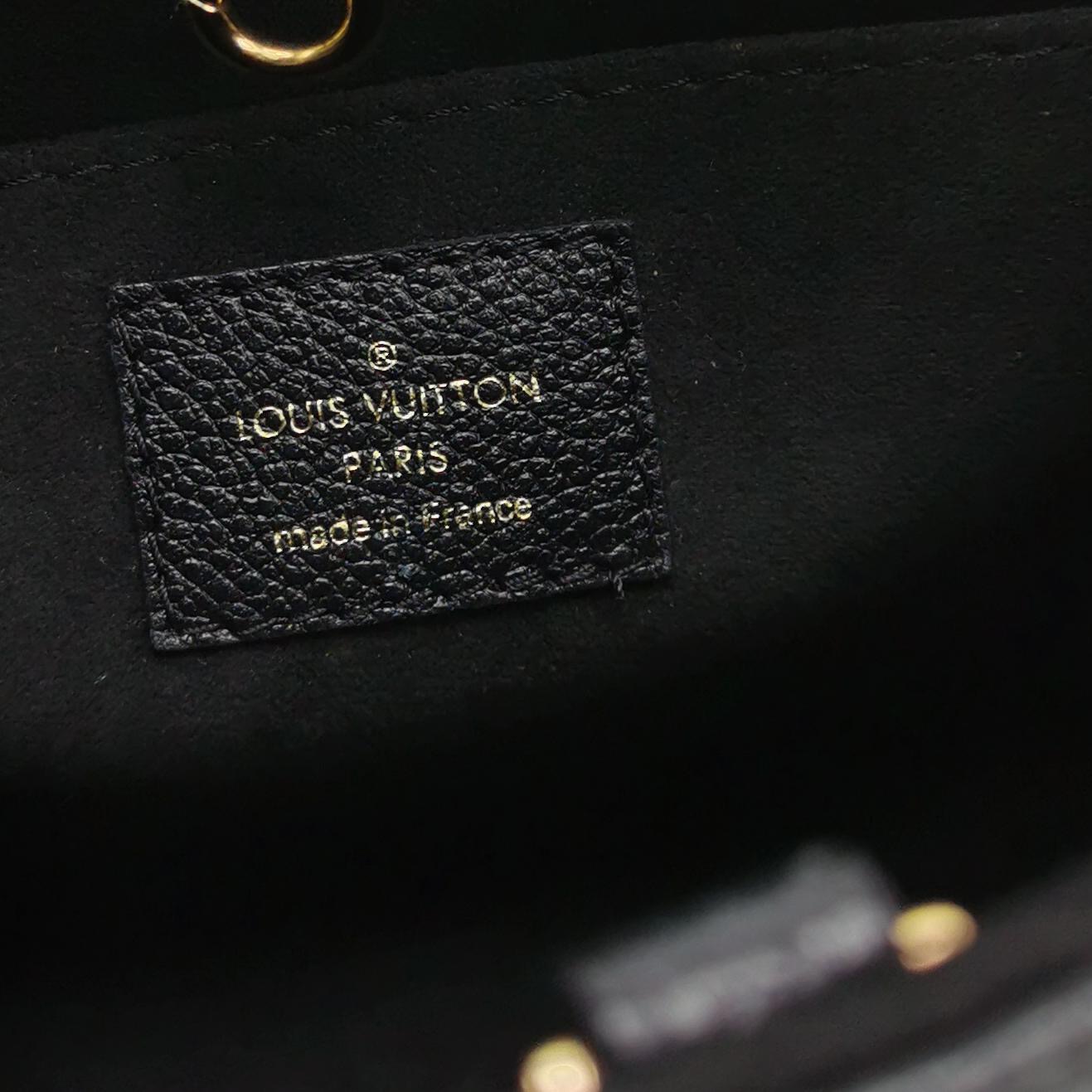 Louis Vuitton(LV) OnTheGo Tote Monogram Empreinte Giant BB — photo 8 of 15