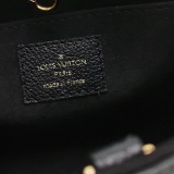 Louis Vuitton(LV) OnTheGo Tote Monogram Empreinte Giant BB — thumbnail 8