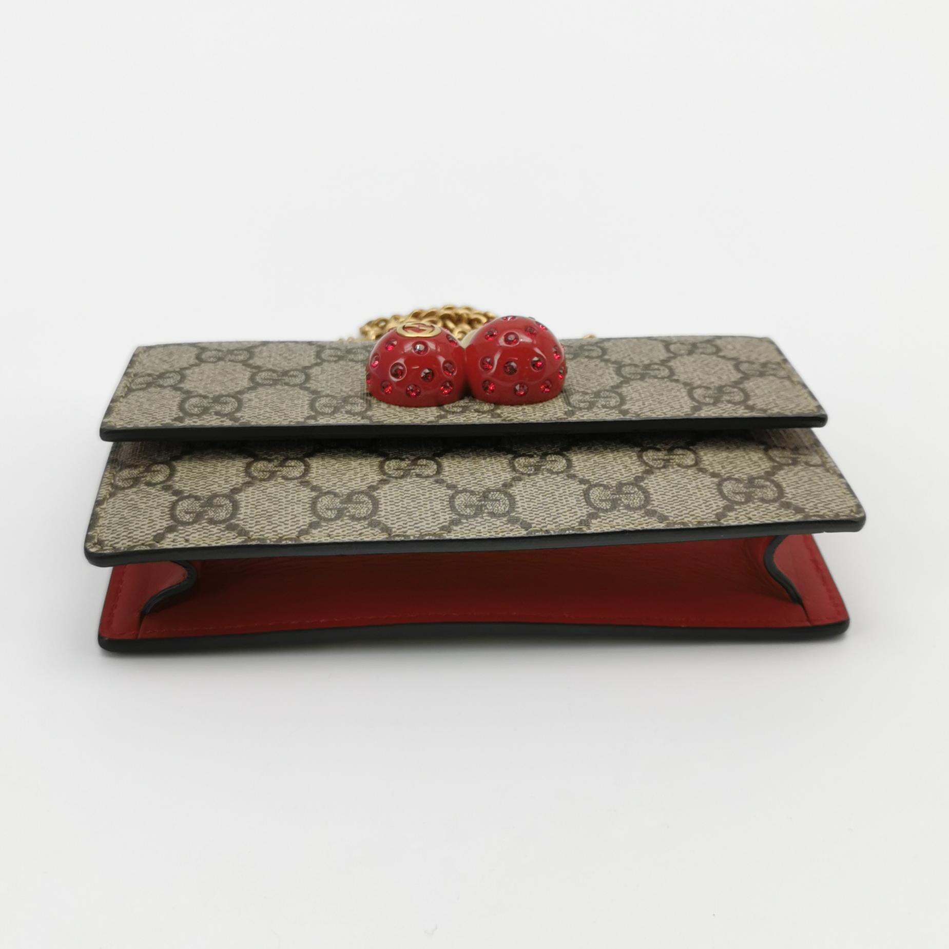 Gucci Cherries Wallet on Chain GG Coated Canvas Mini — photo 6 of 19