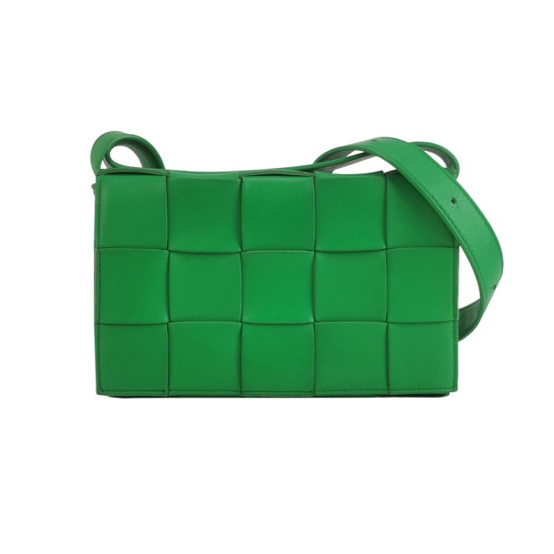 Bottega Veneta Cassette Crossbody Bag Maxi Intrecciato Grained Leather — pre-owned, Vierlot