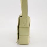 Bottega Veneta Cassette Crossbody Bag Maxi Intrecciato Grained Leather — thumbnail 5