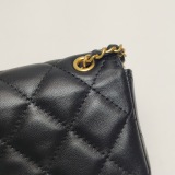 Chanel Coco de Toi Heart Belt Bag Quilted Lambskin Mini — thumbnail 7