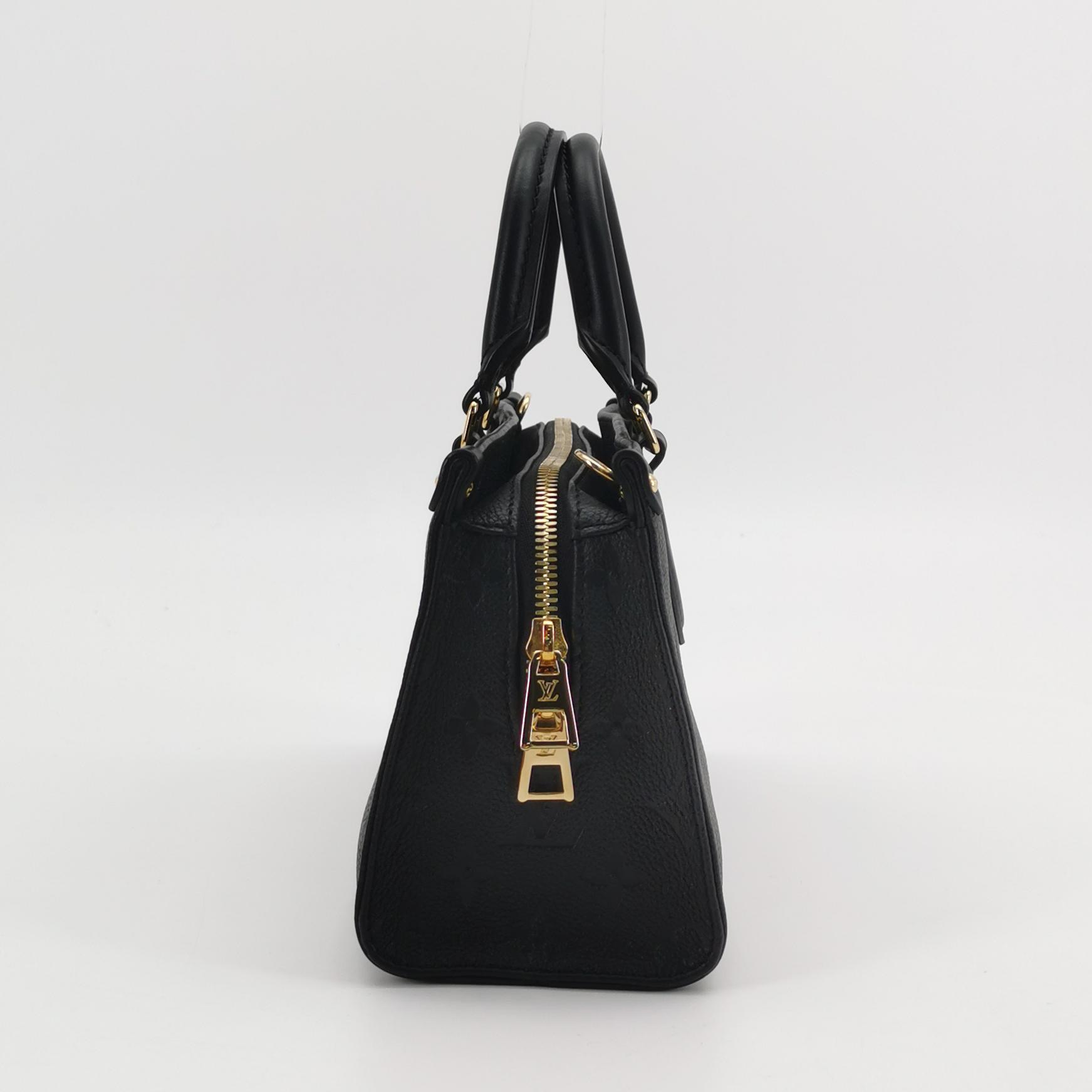 Louis Vuitton(LV) OnTheGo Tote Monogram Empreinte Giant East West — photo 4 of 14