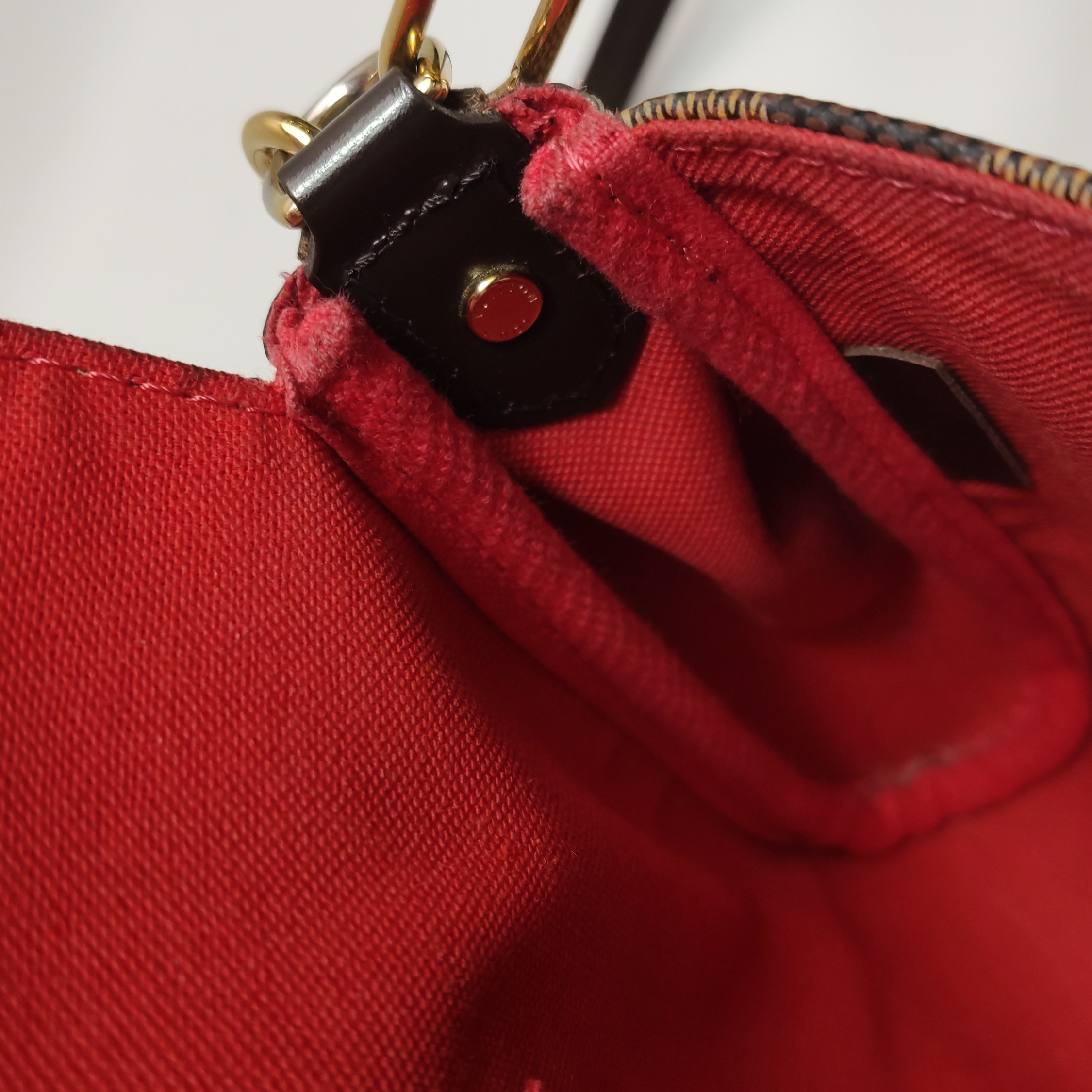 Louis Vuitton(LV) Favorite Handbag Damier MM — photo 11 of 22
