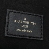 Louis Vuitton(LV) OnTheGo Tote Monogram Empreinte Giant East West — thumbnail 8