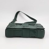 Bottega Veneta Cassette Crossbody Bag Maxi Intrecciato Leather — thumbnail 6
