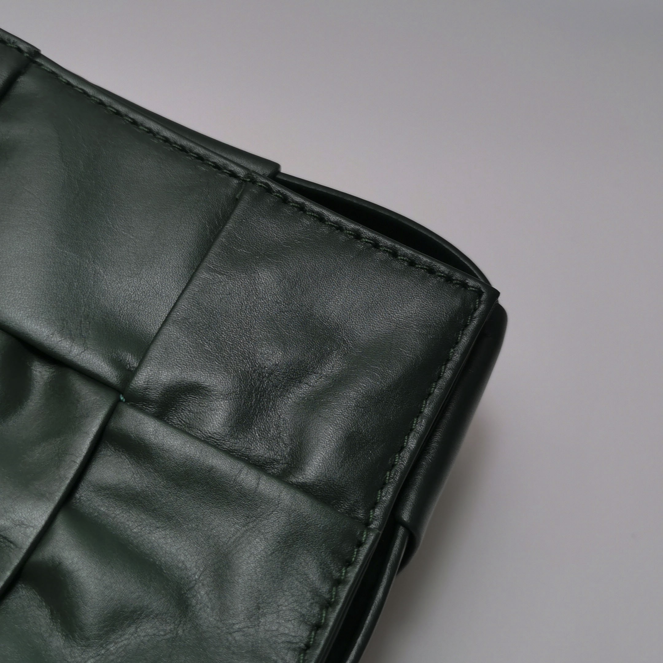 Bottega Veneta Cassette Crossbody Bag Maxi Intrecciato Leather — photo 11 of 15