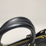 Louis Vuitton(LV) OnTheGo Tote Monogram Empreinte Giant East West — thumbnail 15