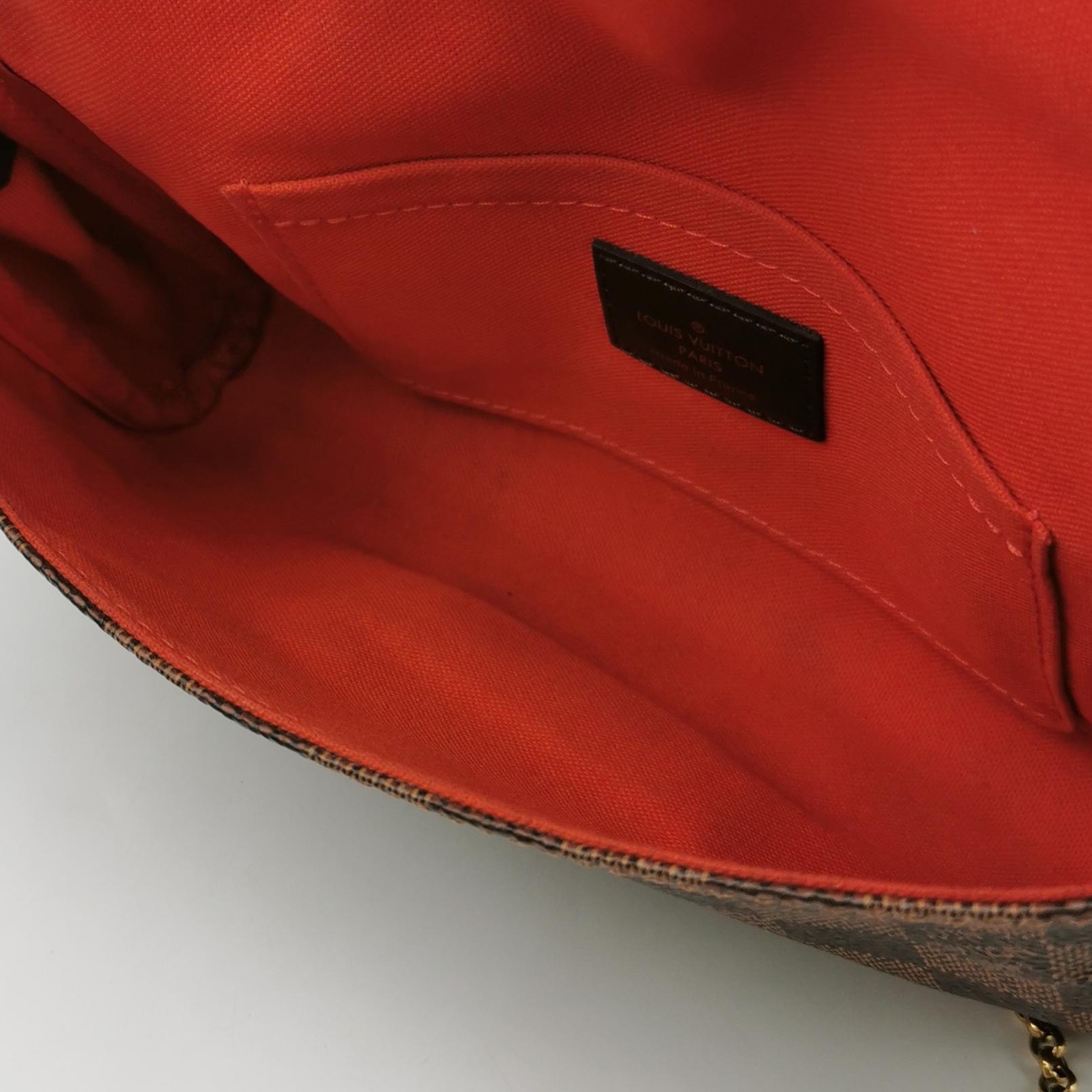 Louis Vuitton(LV) Favorite Handbag Damier Small — photo 7 of 18