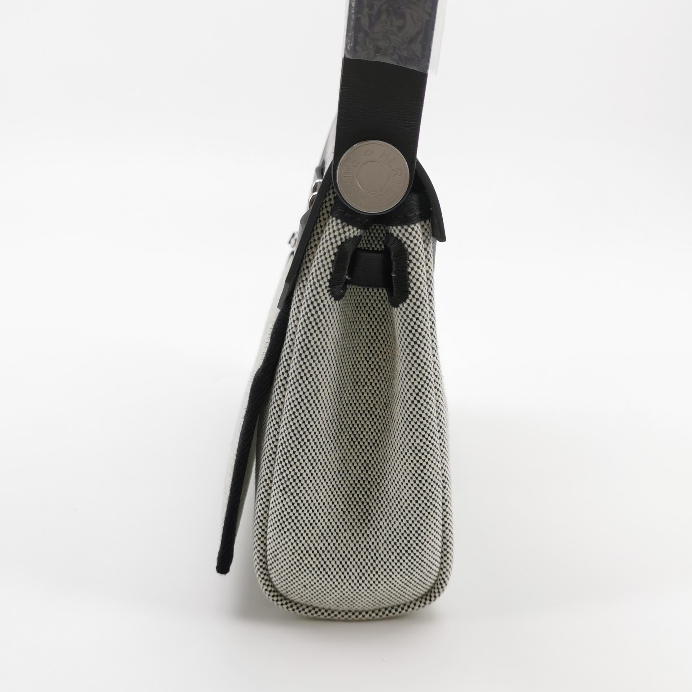 Hermes Herbag Zip Toile and Leather 20 — photo 5 of 14