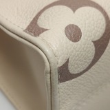 Louis Vuitton(LV) OnTheGo Tote Bicolor Monogram Empreinte Giant PM — thumbnail 16