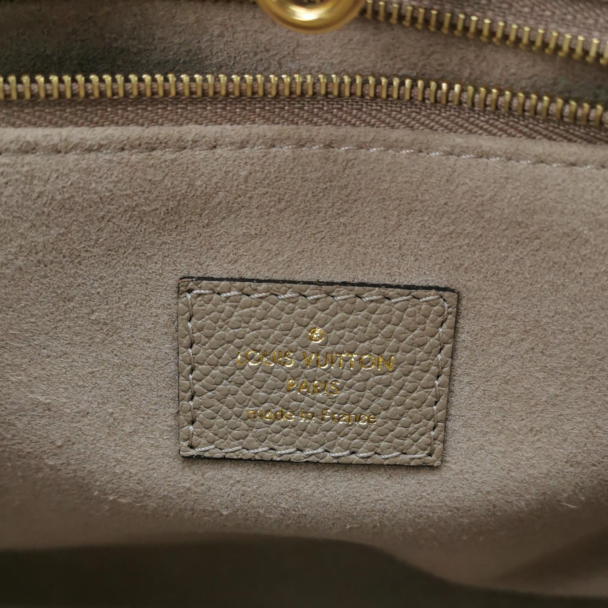 Louis Vuitton(LV) OnTheGo Tote Bicolor Monogram Empreinte Giant PM — photo 8 of 14