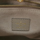 Louis Vuitton(LV) OnTheGo Tote Bicolor Monogram Empreinte Giant PM — thumbnail 8