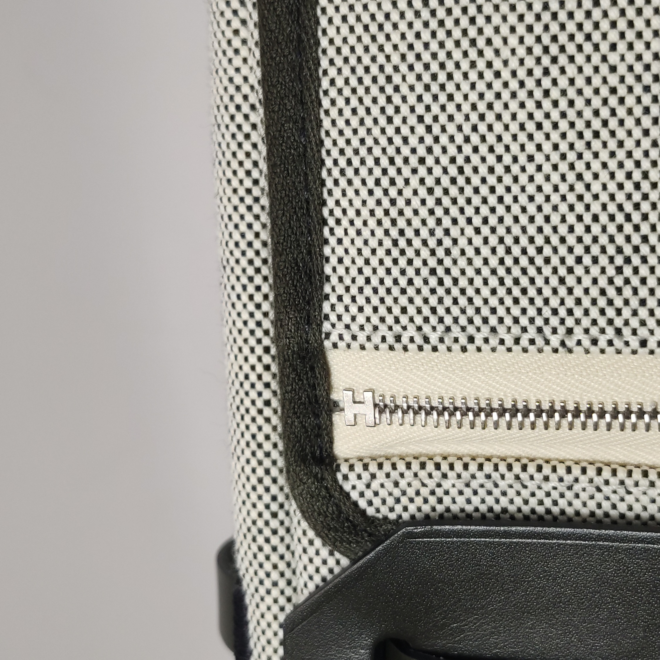Hermes Herbag Zip Toile and Leather 20 — photo 12 of 15