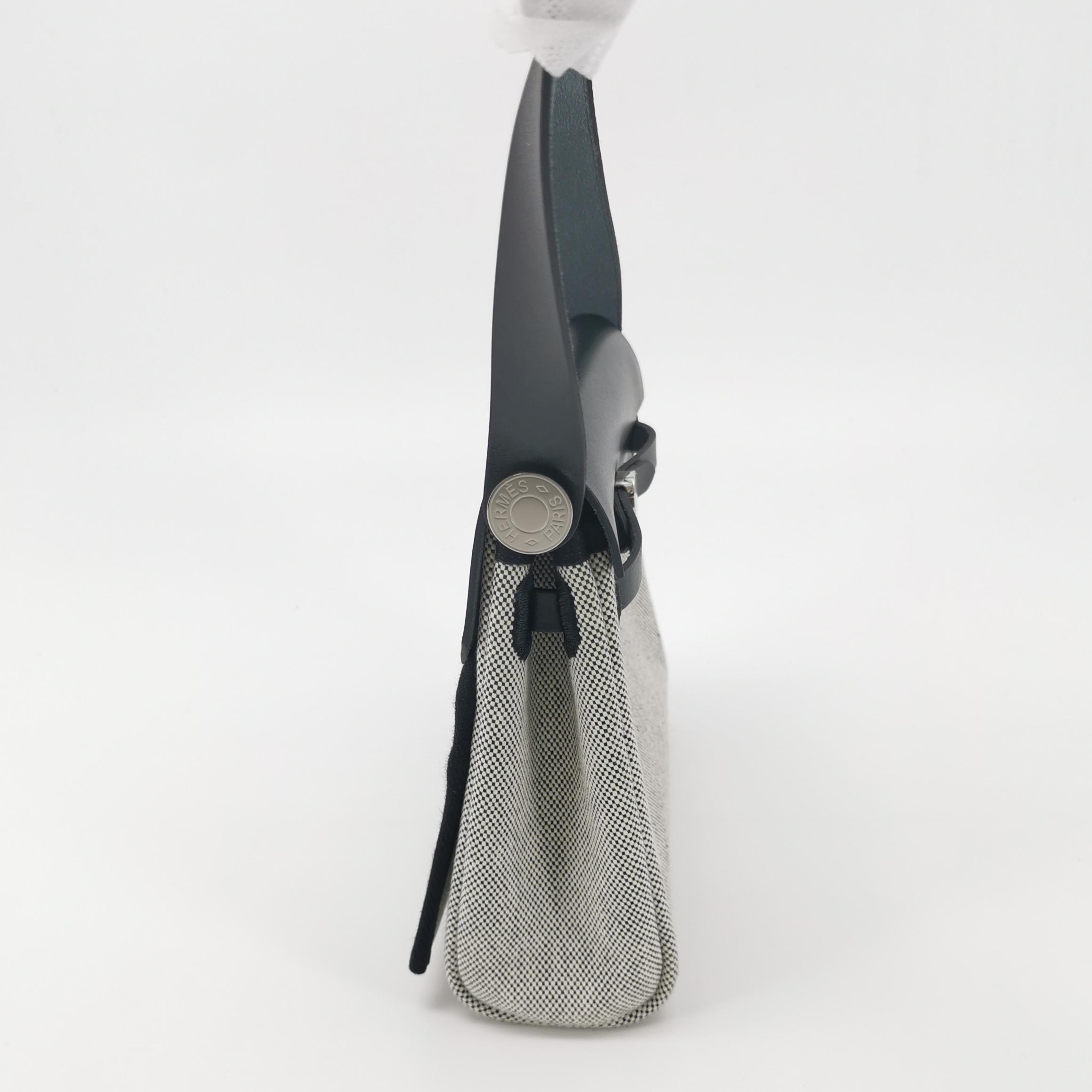 Hermes Herbag Zip Toile and Leather 20 — photo 5 of 14