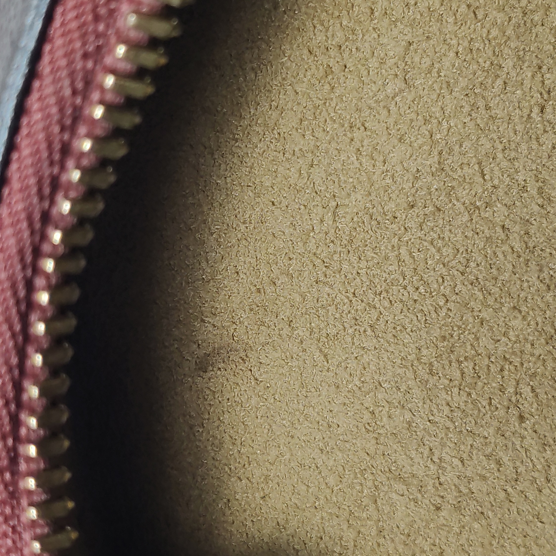 Louis Vuitton(LV) Boite Chapeau Souple Bag Monogram Canvas PM — photo 9 of 21
