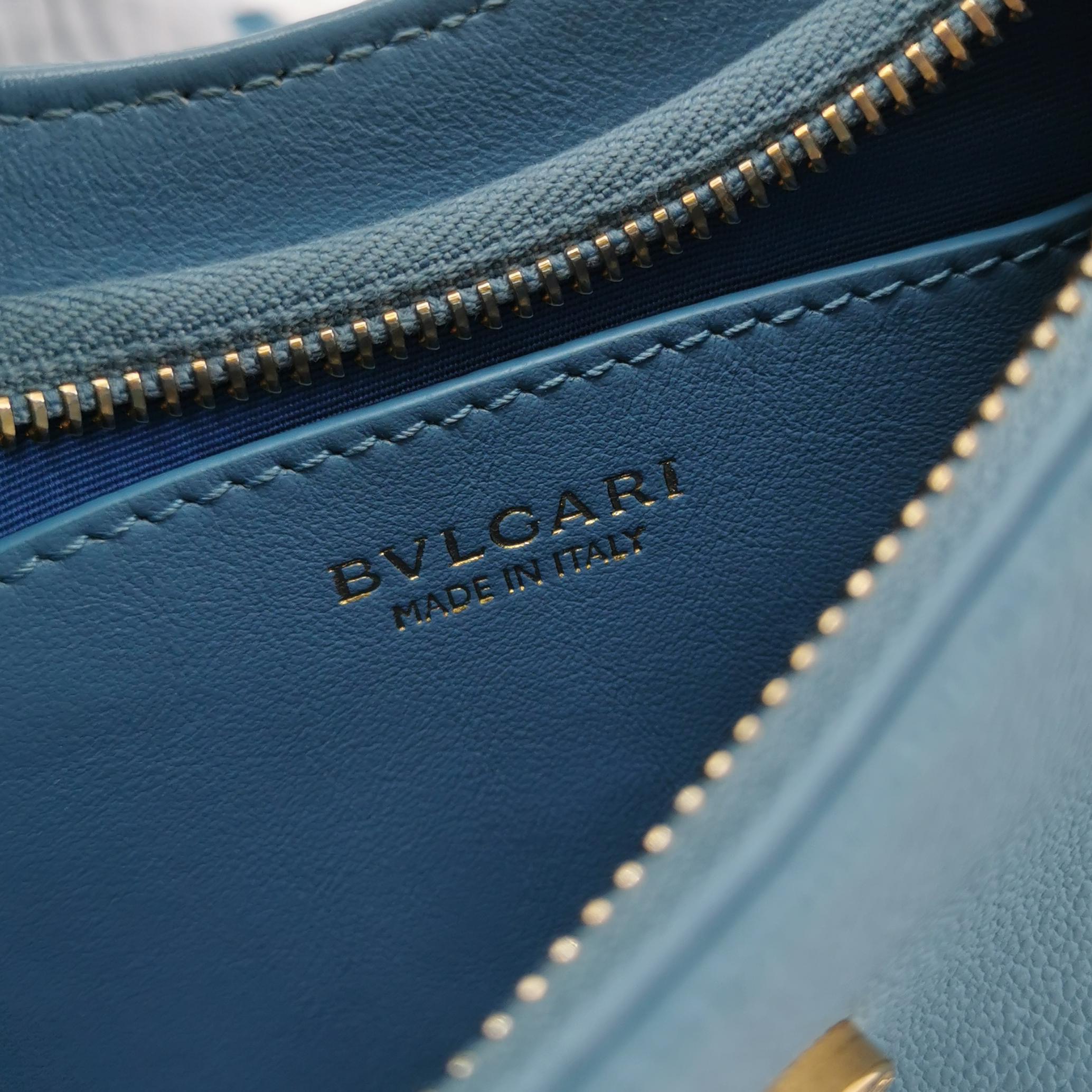 Bvlgari Serpenti Ellipse Crossbody Bag Leather Small — photo 8 of 15