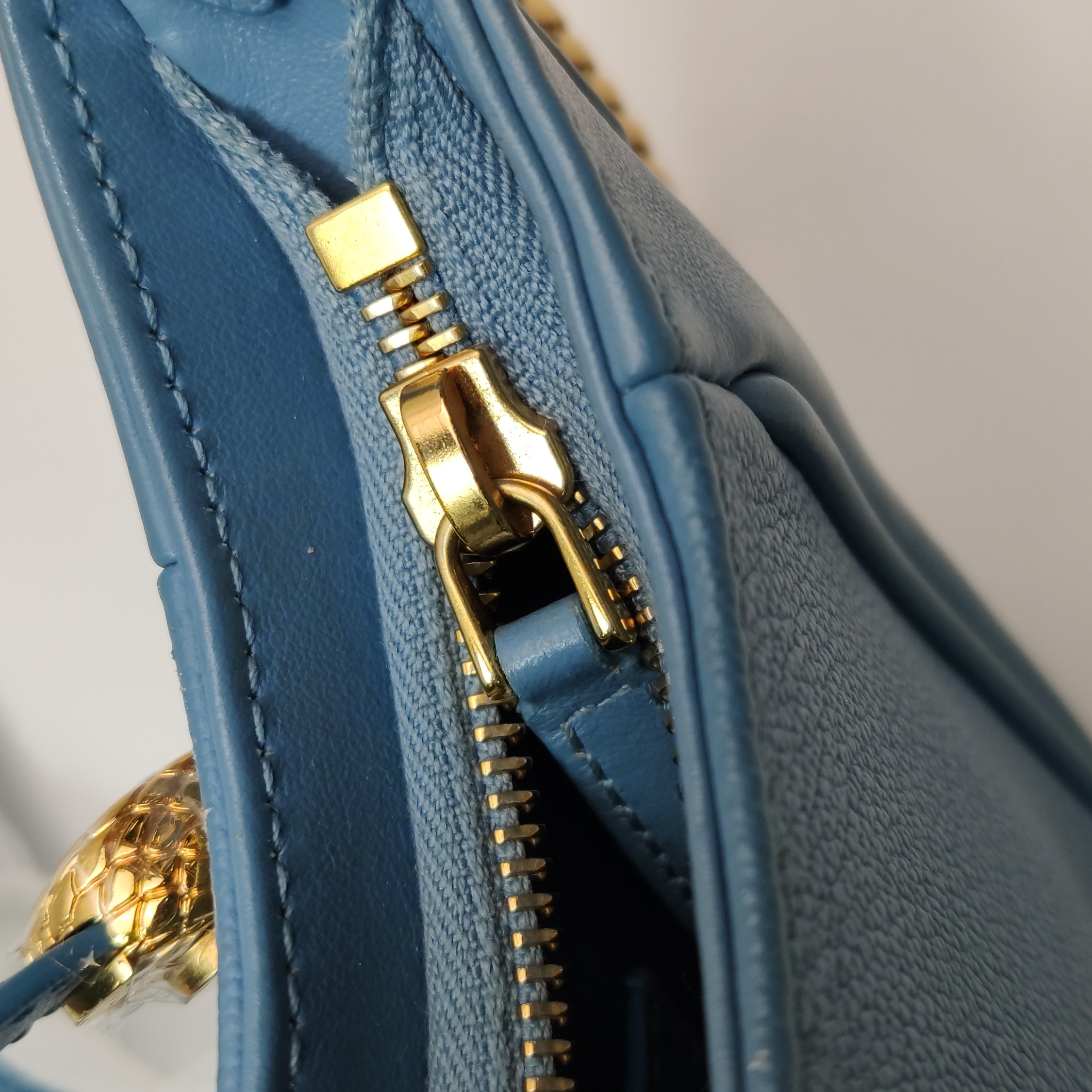 Bvlgari Serpenti Ellipse Crossbody Bag Leather Small — photo 9 of 15
