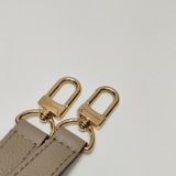 Louis Vuitton(LV) OnTheGo Tote Bicolor Monogram Empreinte Giant East West — thumbnail 11