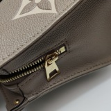 Louis Vuitton(LV) OnTheGo Tote Bicolor Monogram Empreinte Giant East West — thumbnail 12