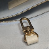 Louis Vuitton(LV) OnTheGo Tote Bicolor Monogram Empreinte Giant PM — thumbnail 10