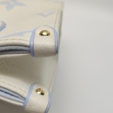 Louis Vuitton(LV) OnTheGo Tote Bicolor Monogram Empreinte Giant PM — thumbnail 11