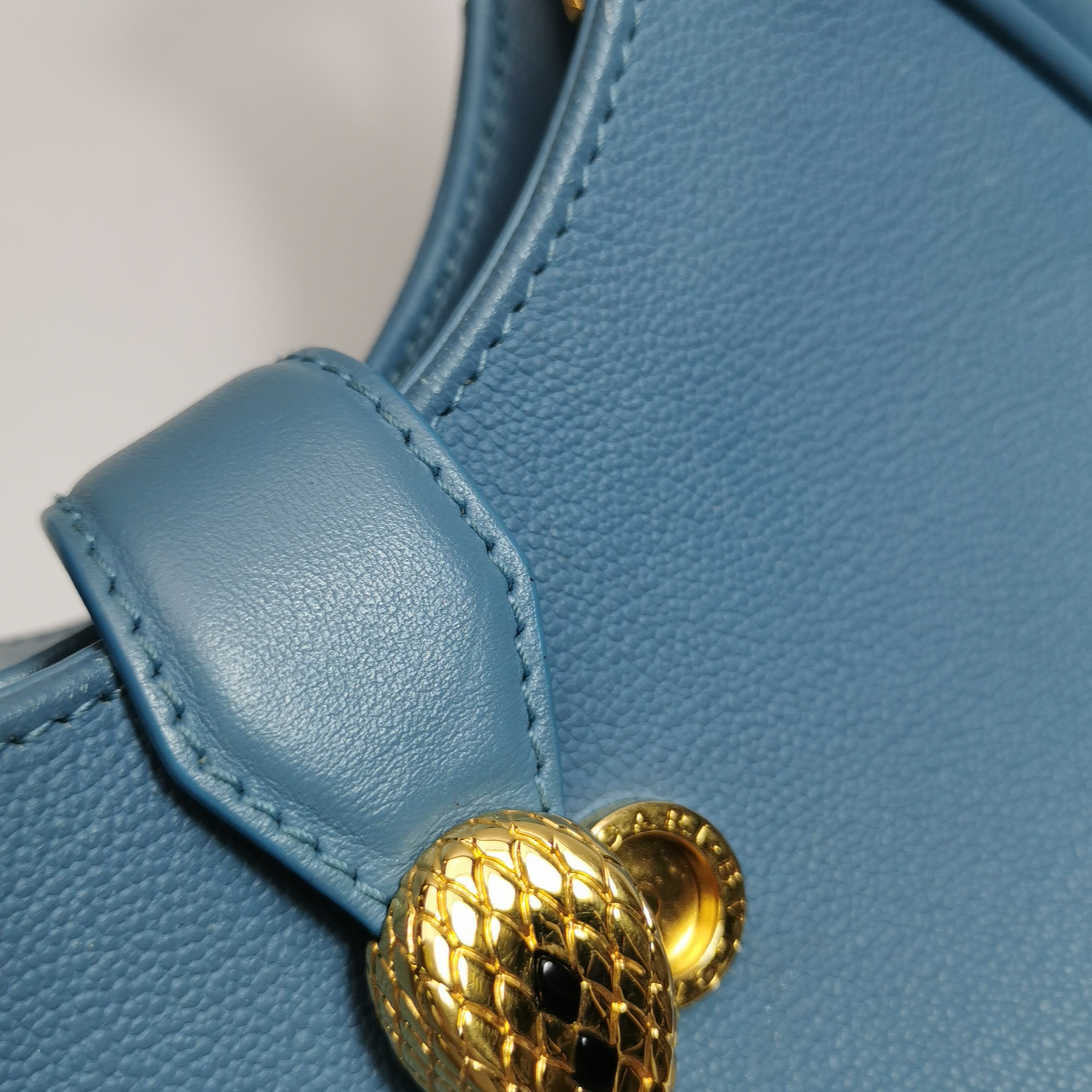 Bvlgari Serpenti Ellipse Crossbody Bag Leather Small — photo 11 of 16