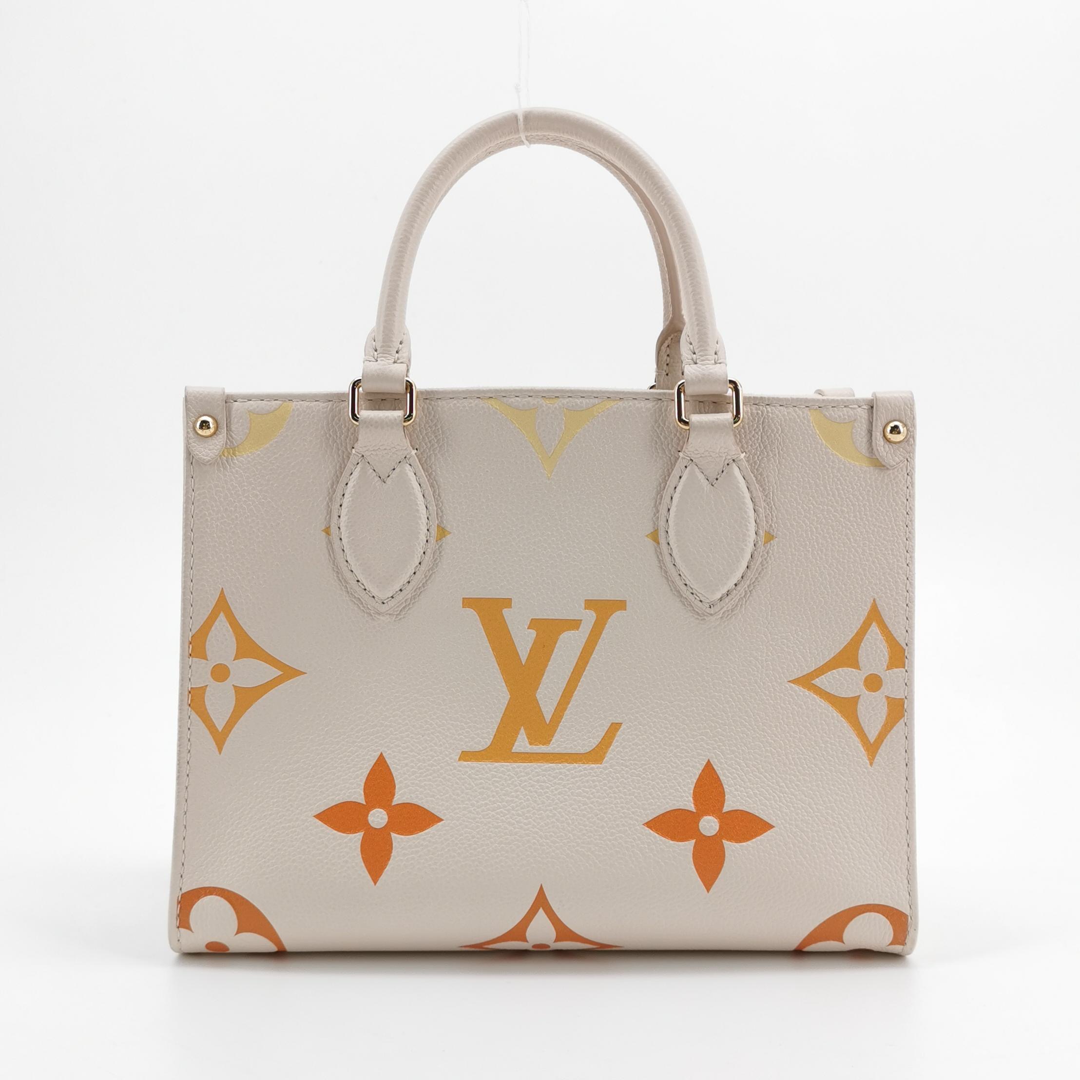 Louis Vuitton(LV) OnTheGo Tote By The Pool Monogram Empreinte Giant PM — photo 3 of 16