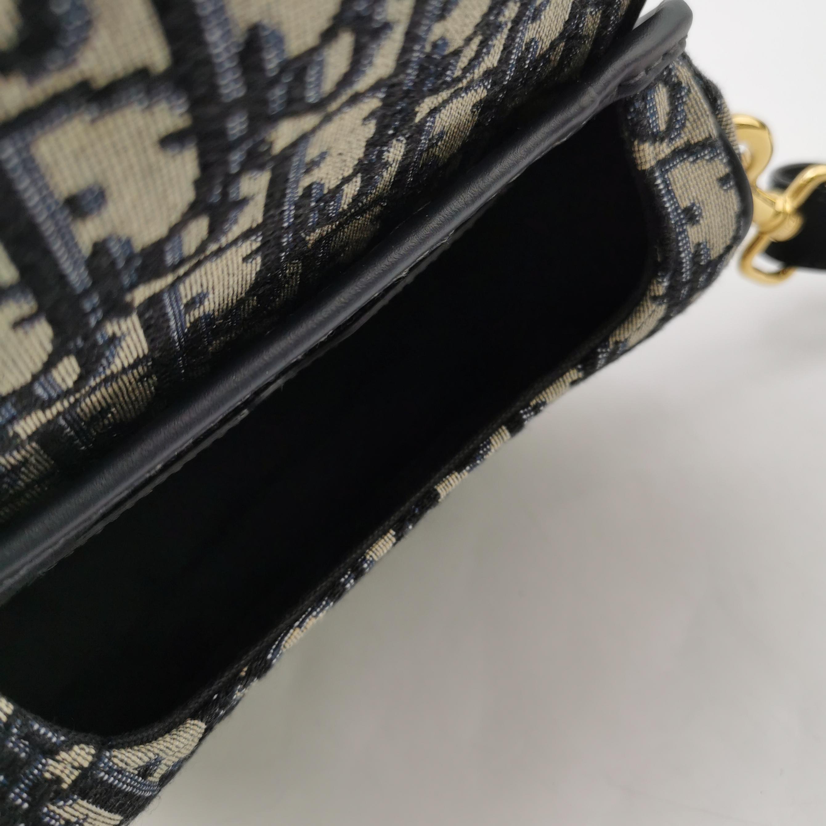 Christian Dior Bobby Flap Bag Oblique Canvas Small — photo 7 of 16