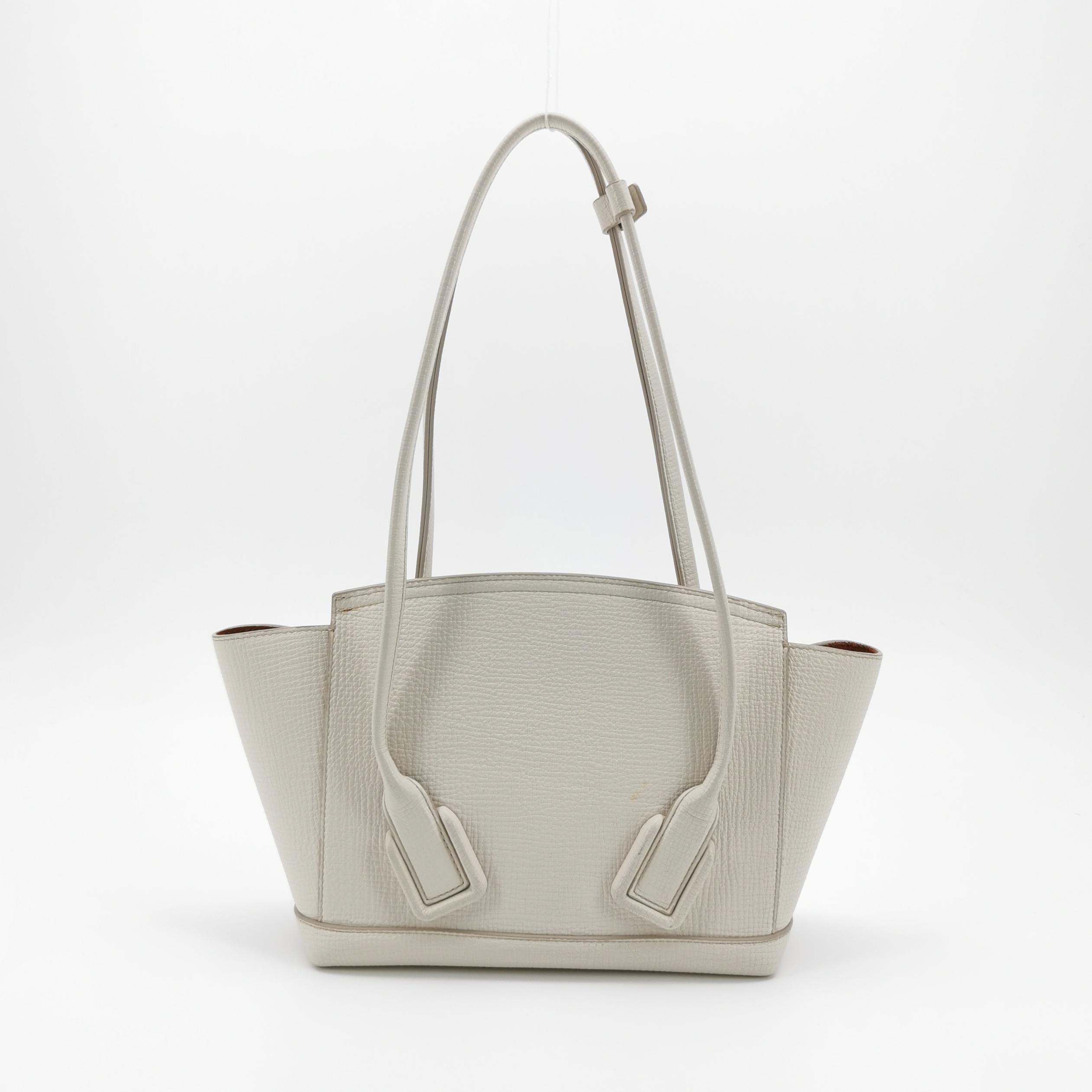 Bottega Veneta Arco Bag Grainy Leather Small — photo 5 of 17