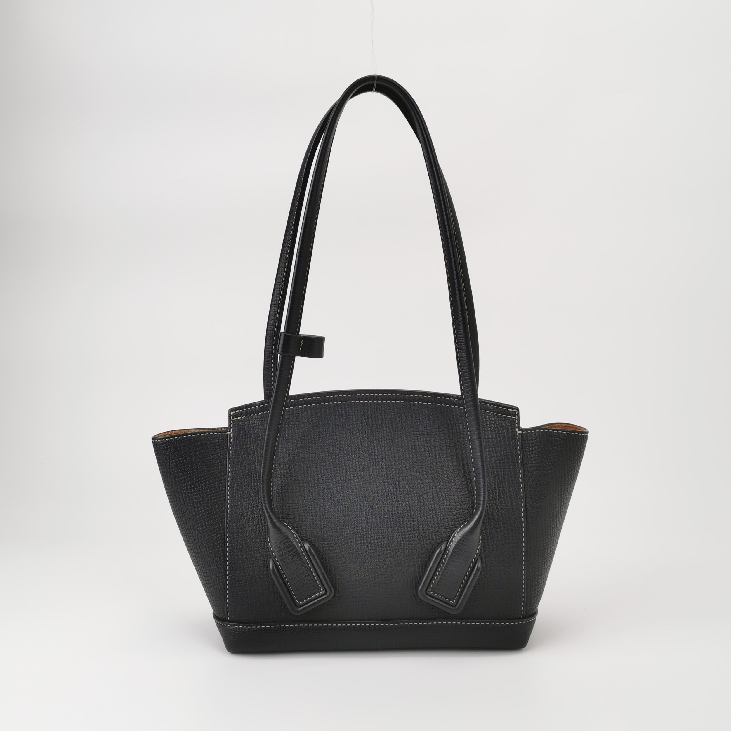 Bottega Veneta Arco Bag Grainy Leather Small — photo 5 of 17