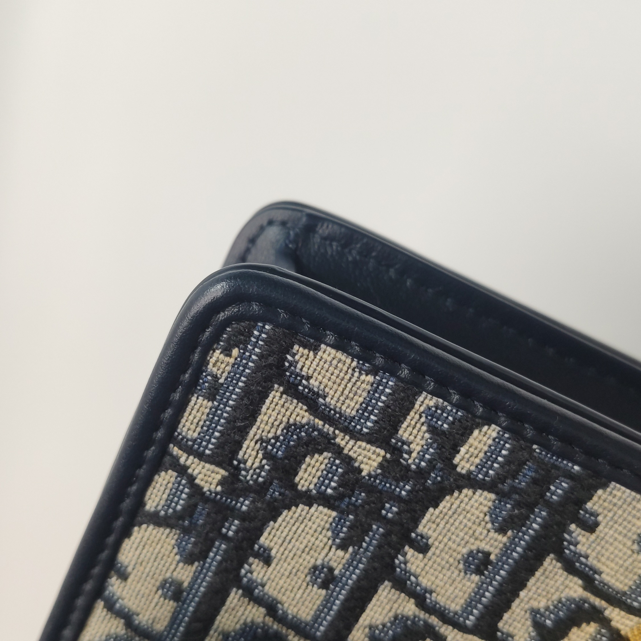 Christian Dior 30 Montaigne Chain Flap Bag Oblique Canvas East West — photo 11 of 15