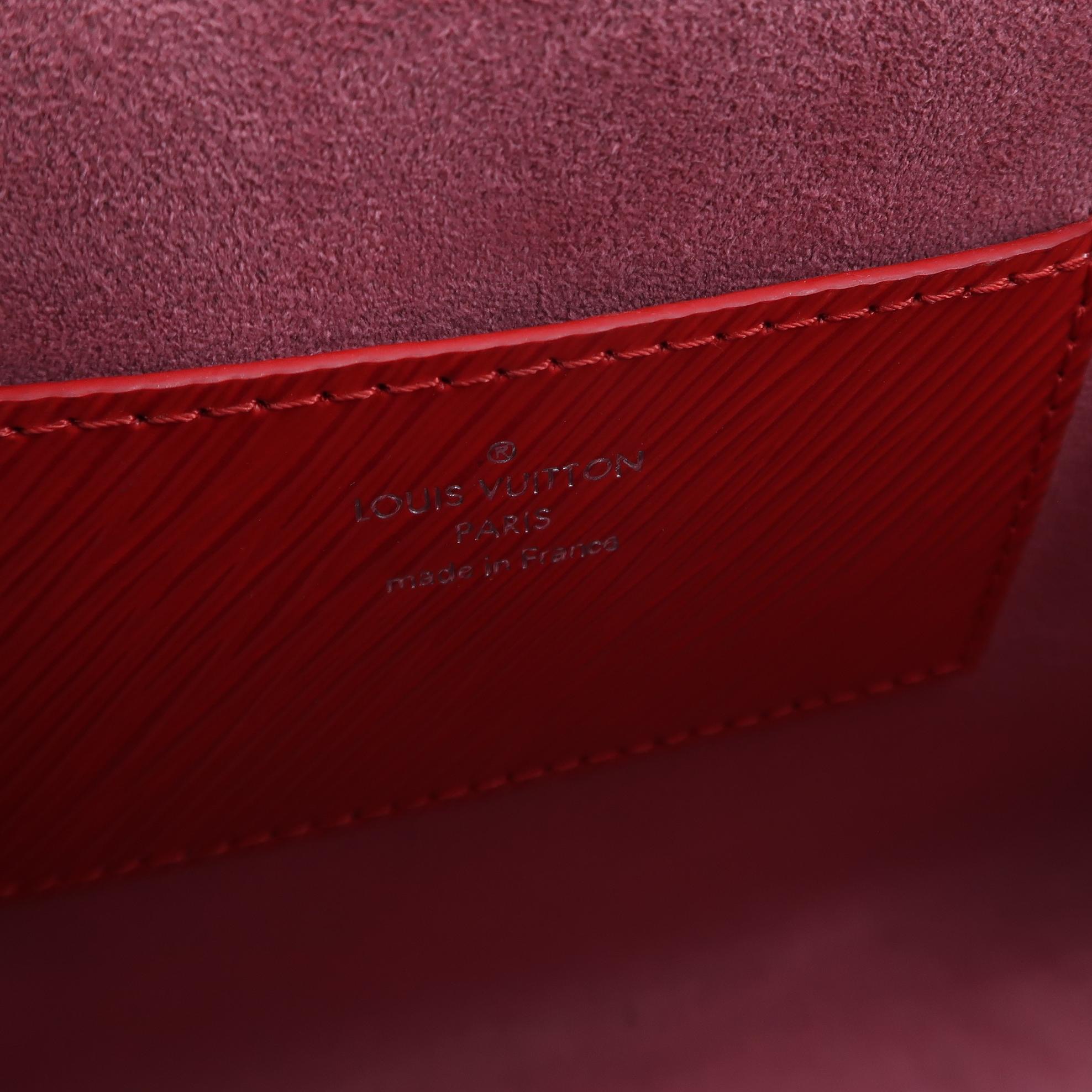 Louis Vuitton(LV) Twist Handbag Epi Leather MM — photo 8 of 14