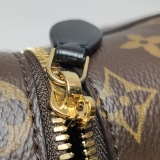 Louis Vuitton(LV) Vanity Handbag Reverse Monogram Canvas PM — thumbnail 19